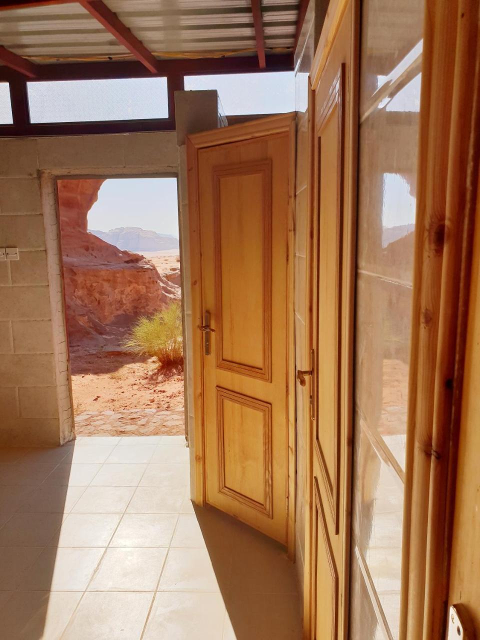 Hotel Real Bedouin Experience Tours & Camp Wadi Rum Exteriér fotografie