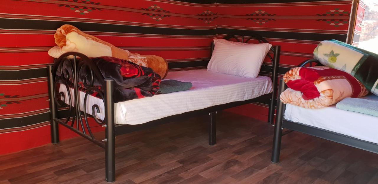 Hotel Real Bedouin Experience Tours & Camp Wadi Rum Exteriér fotografie